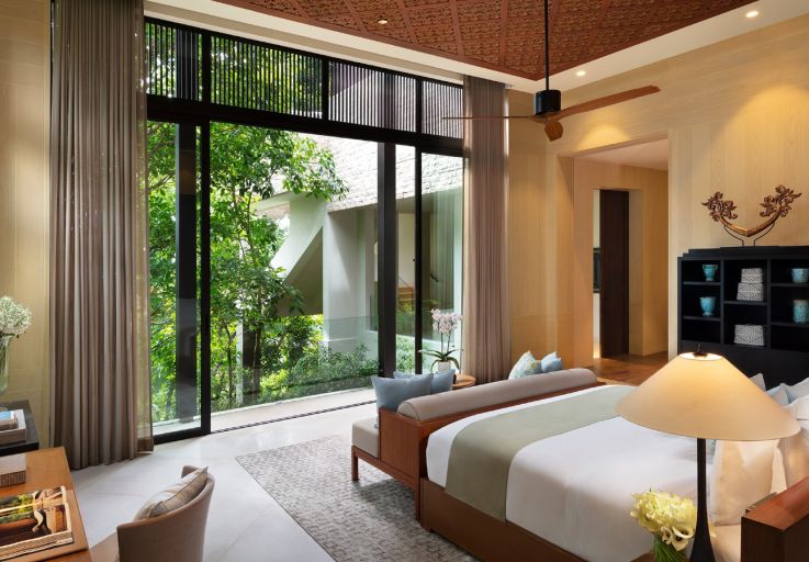 phuket-luxury-oceanfront-villa-for-sale-layan