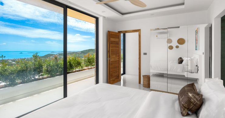 stunning-3-4-bedroom-sea-view-villas-in-koh-samui- thumb 12