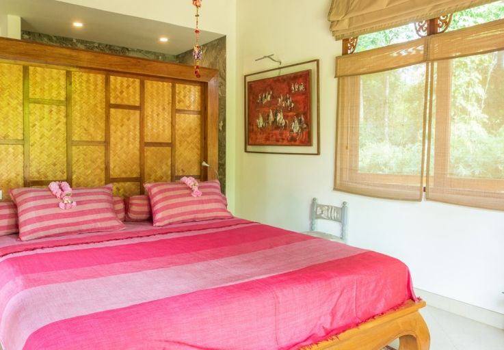 koh-samui-thai-style-luxury-villa-for-sale-in-maenam