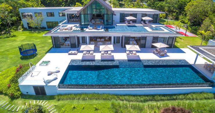 phuket-ultra-luxury-villa-for-sale-in-cape-yamu- thumb 1