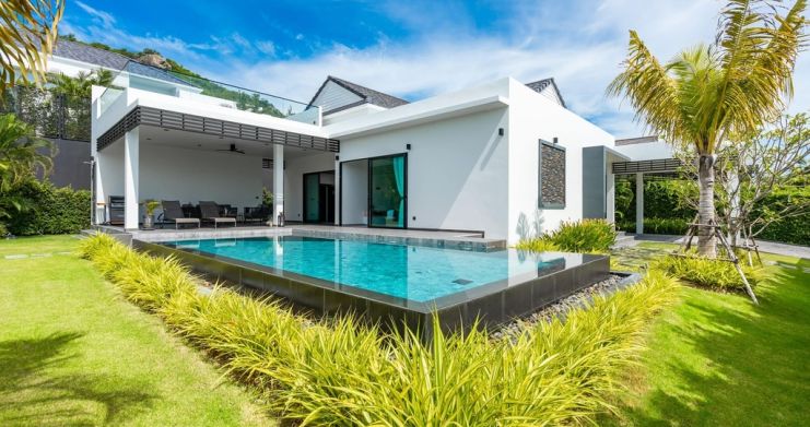 villas-for-sale-hua-hin-3-bed-luxury- thumb 1