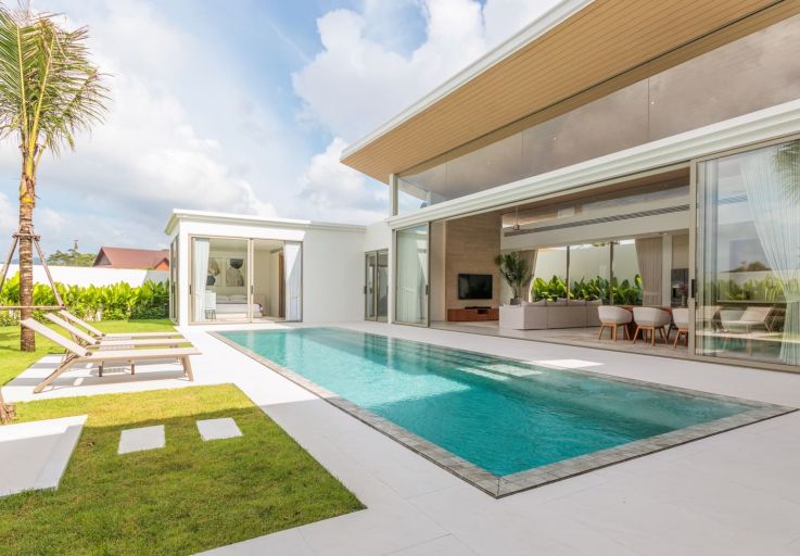 luxury-4-bedroom-garden-pool-villa-for-sale-in-phuket