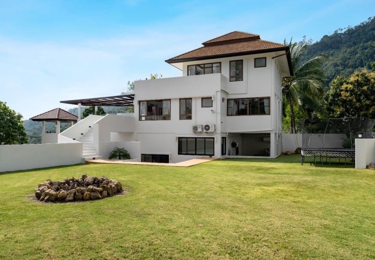 luxury-4-bedroom-villa-for-sale-koh-samui