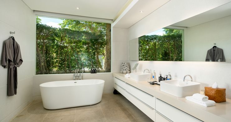 ultra-luxury-oceanfront-villa-choeng-mon-koh-samui- thumb 9