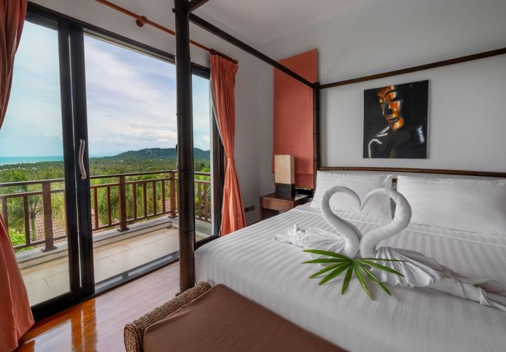 Tropical 3 Bedroom Luxury Sea View Villa in Lamai